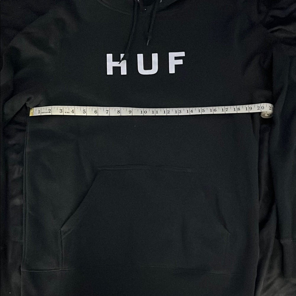 *New* HUF Men's Black Hoodie Sweater - Picture 3 of 5